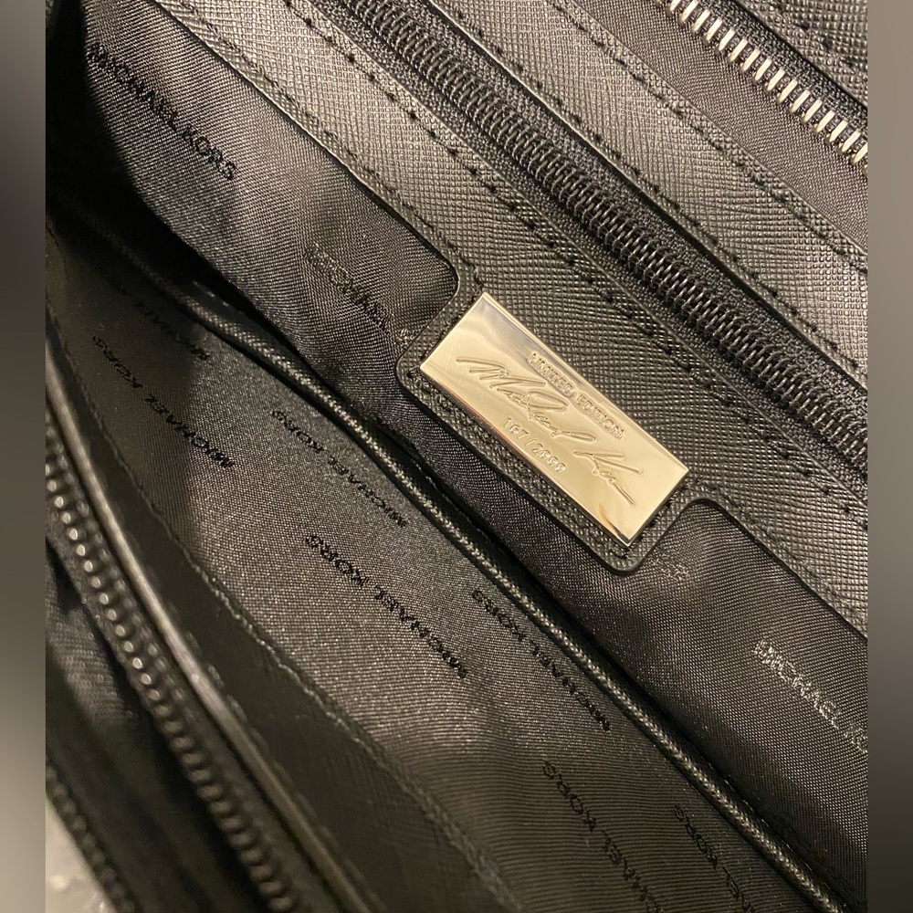 Michael Kors Ltd Ed Astor Place Stud Tote #167/2000 - Picture 7 of 9